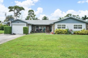 Awesome Home For Sale in Lake Worth - 4955 Dolphin Drive, Lake Worth, FL 33463